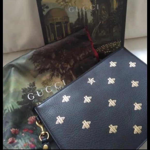 Gucci Bee Start Clutch - Picture 1 of 6